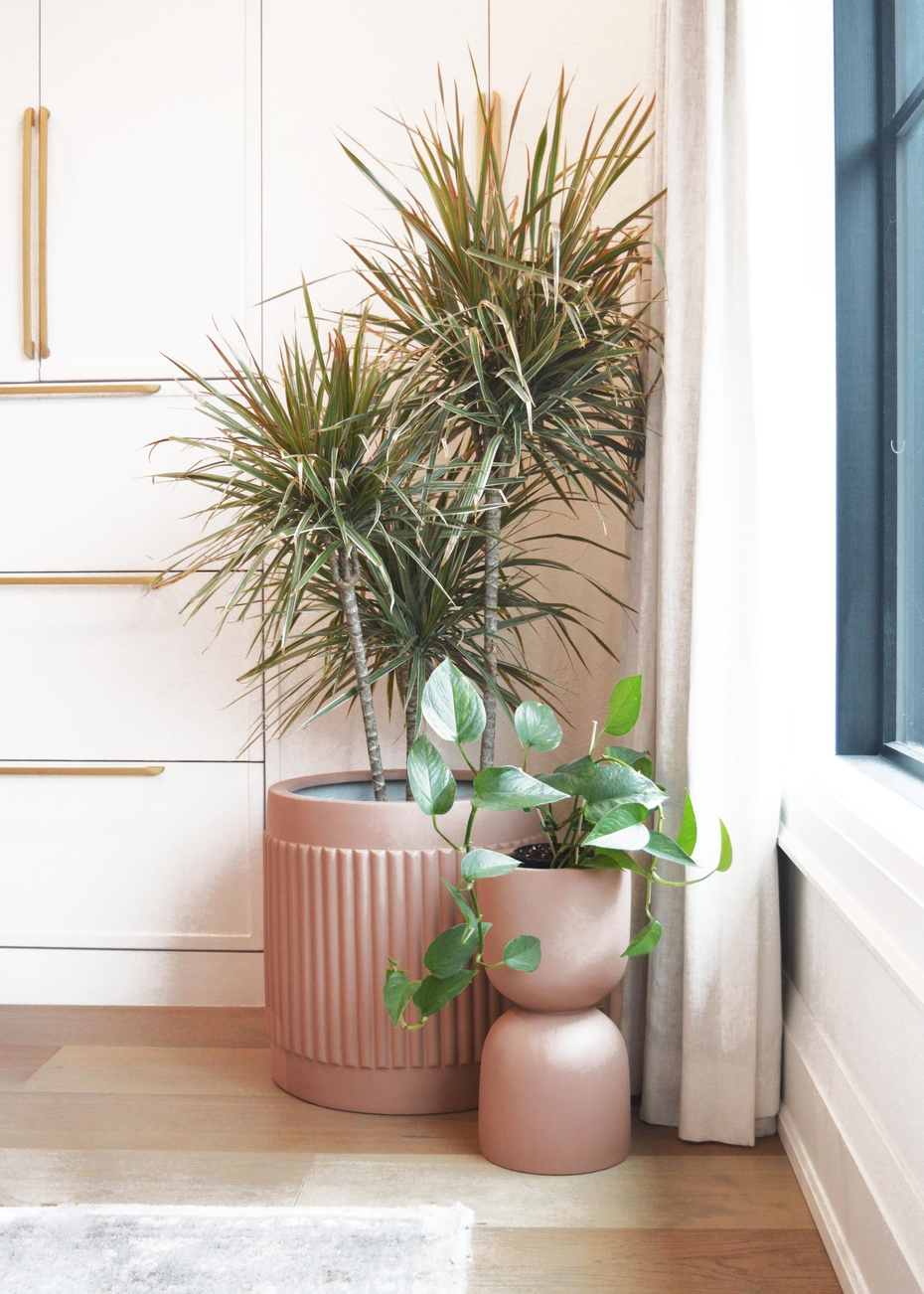 Fluted Cylinder Planter | Fits up to 14" Nursery Pot