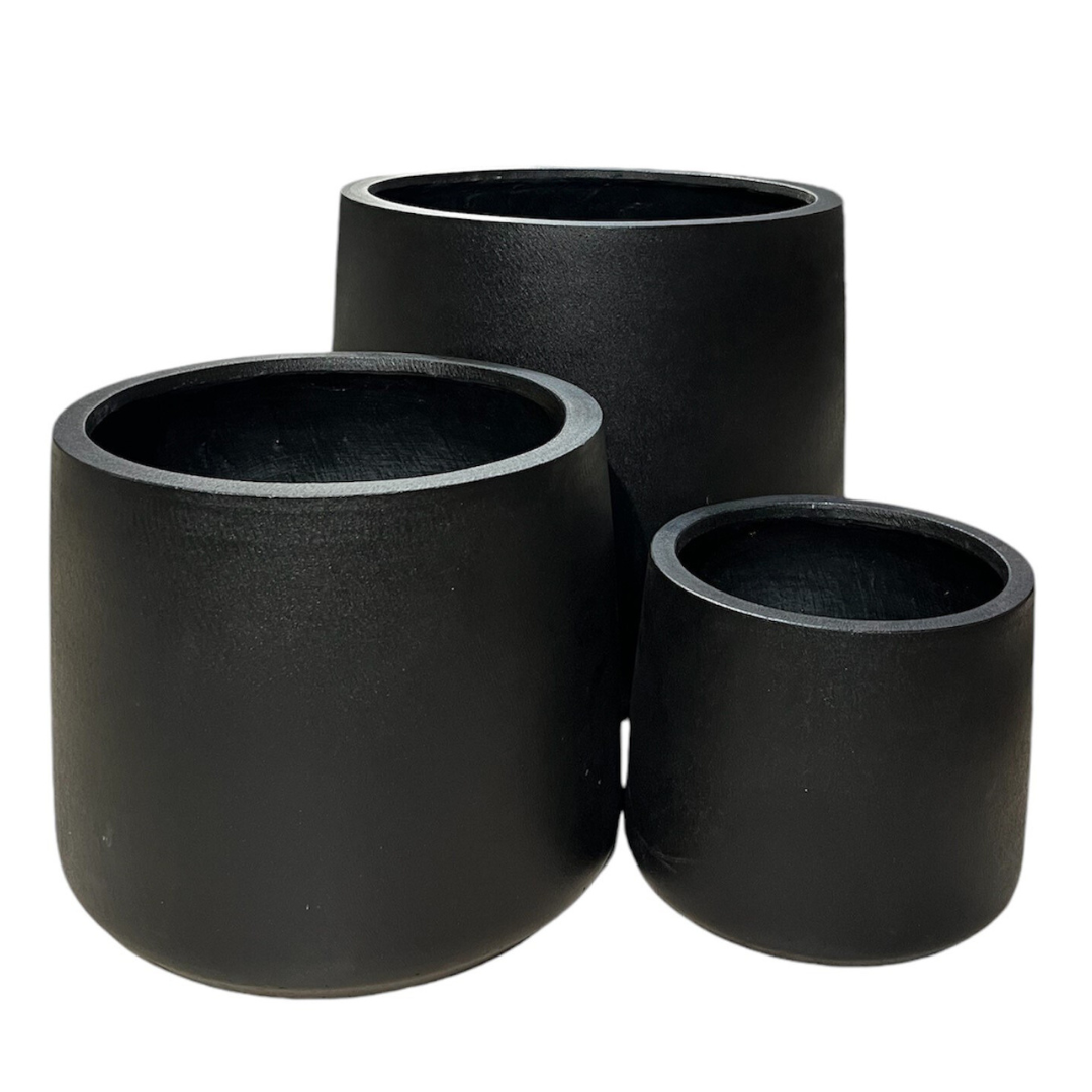 Rounded Base Ficonstone Planter in Black | 22.2 x 18.6 inches — empty planter, studio photo — planter for sale by Promise Supply for delivery and pickup in Toronto.