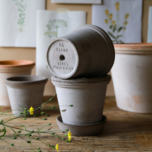 Bergs Potter Flora Pot with Drainage and Tray | 13.8 Inch Diameter — empty planter, studio photo — planter for sale by Promise Supply for delivery and pickup in Toronto.