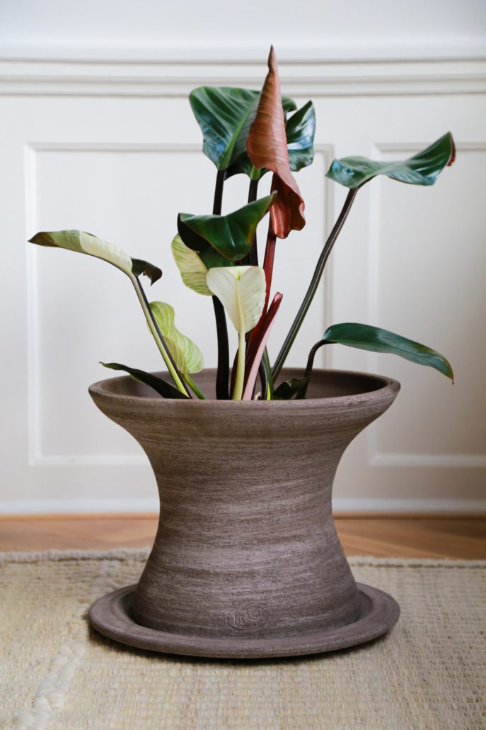 Bergs Potter Celeste Pedestal Pot with Drainage and Tray | 15.2 Inch Diameter — empty planter, studio photo — planter for sale by Promise Supply for delivery and pickup in Toronto.
