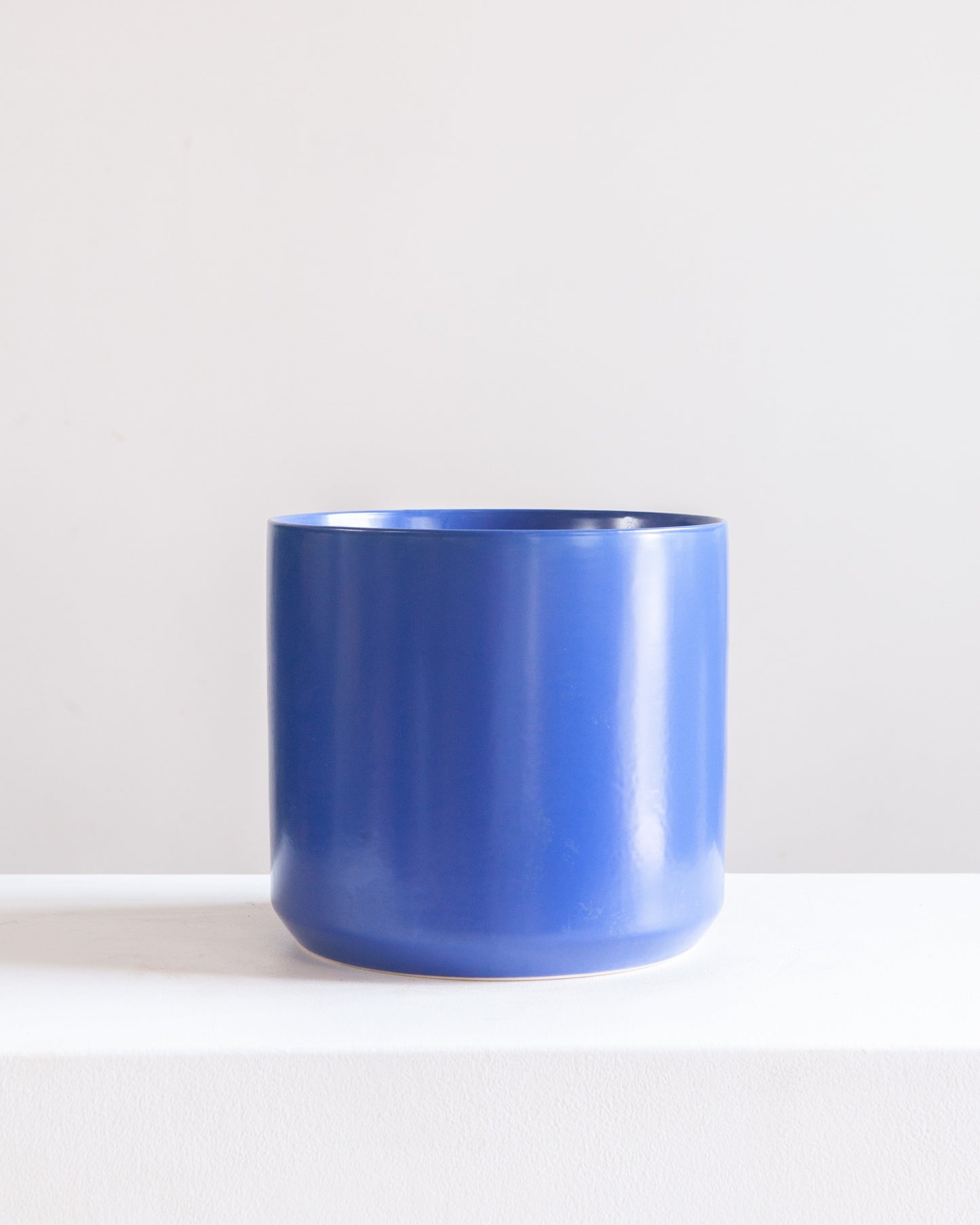 Kendall Ceramic Pot | 10 inch Nursery Pot — empty planter, ceramic planter, studio photo — planter for sale by Promise Supply for delivery and pickup in Toronto.