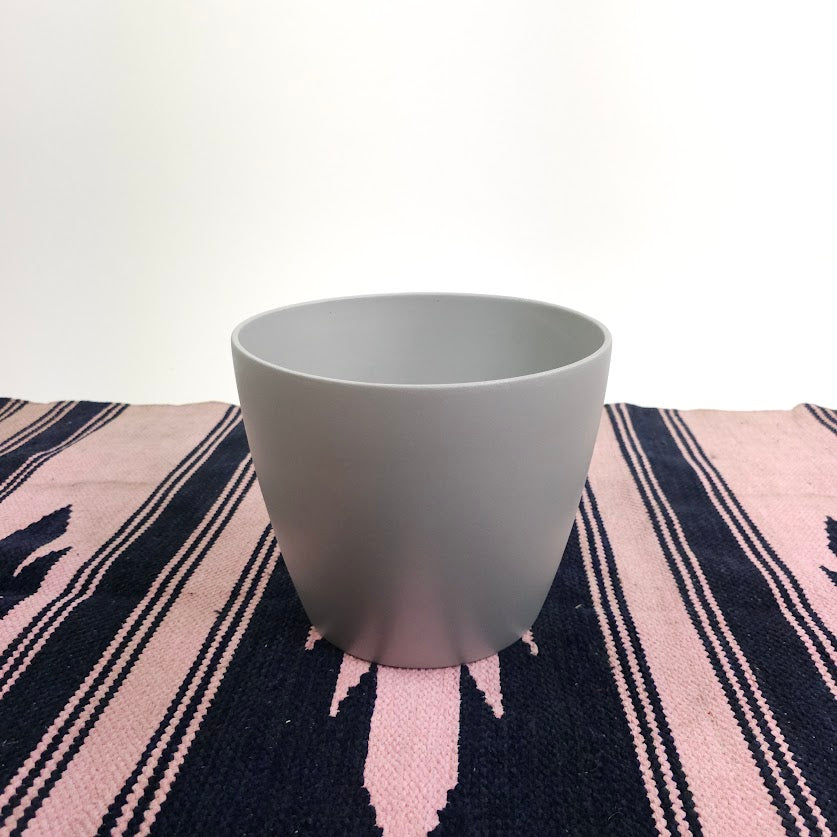 Nubia Ceramic Pot | 8 inch Nursery Pot