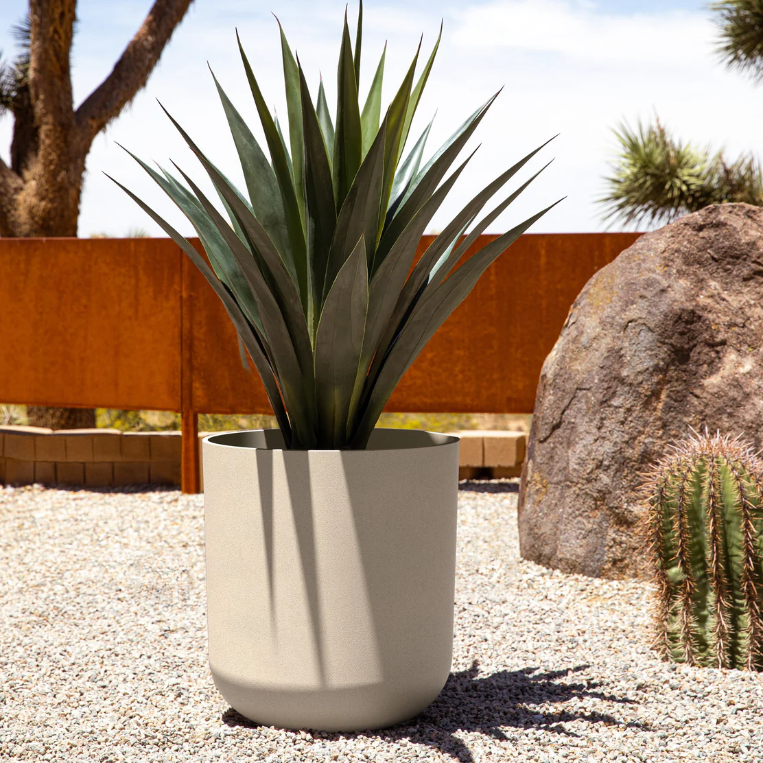 Mason Kona Planter | 20 inch