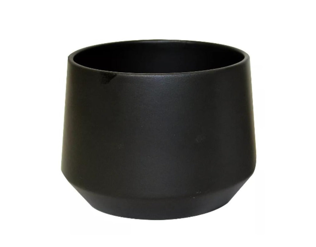 Peter Pot | 6 inch Nursery Pot — empty planter, studio photo — planter for sale by Promise Supply for delivery and pickup in Toronto.