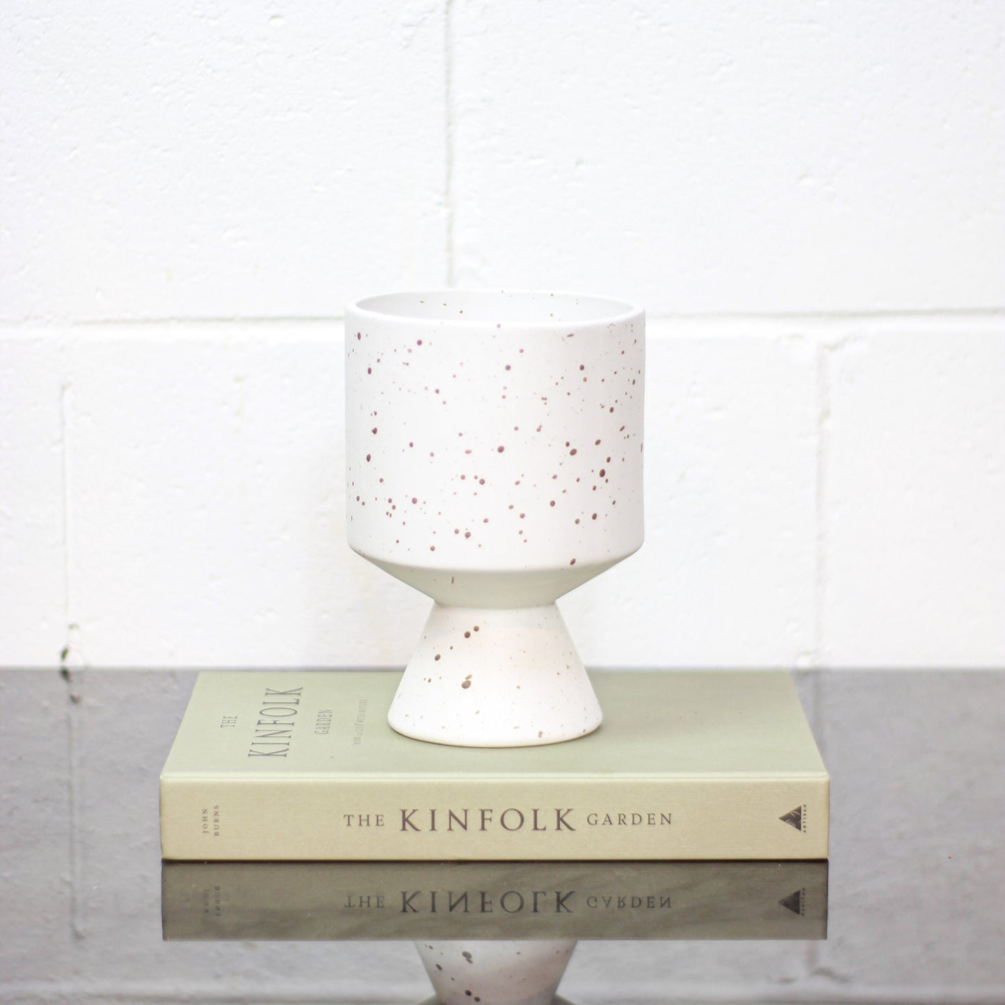 De Vil Pot Fits up to 5 inch Nursery Pot