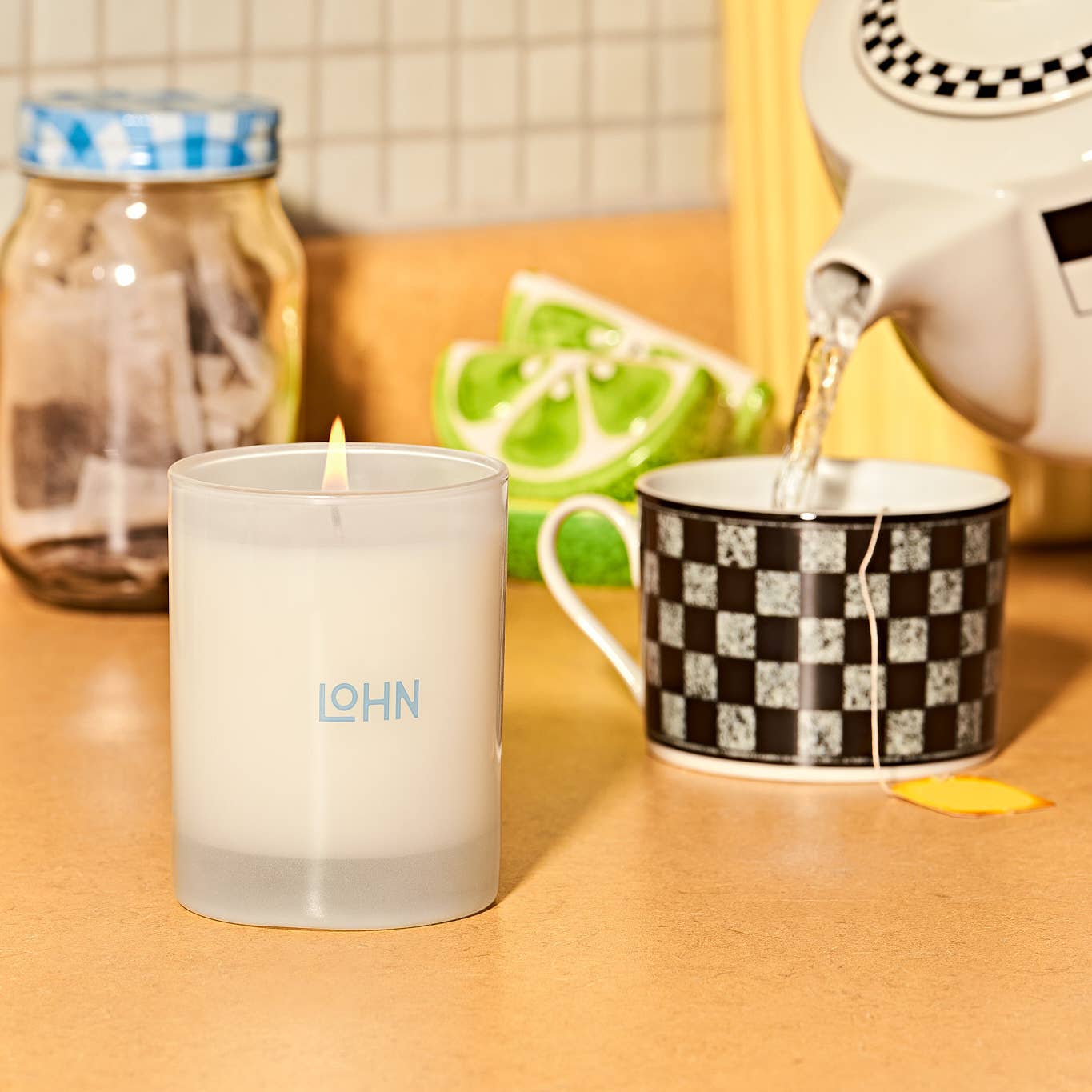 LOHN Candle - JURA Orange & Sandalwood