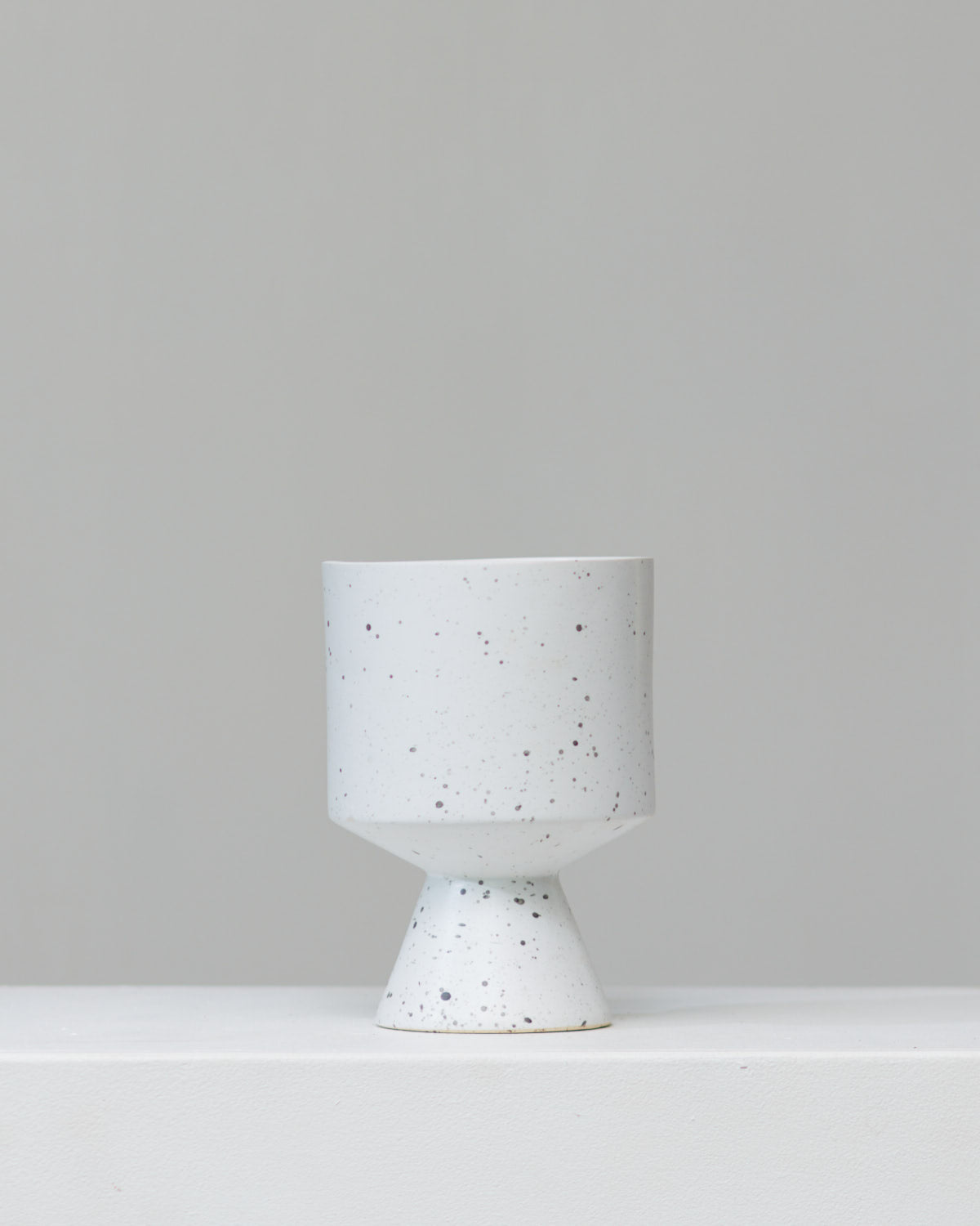 De Vil Pot | 4 inch Nursery Pot