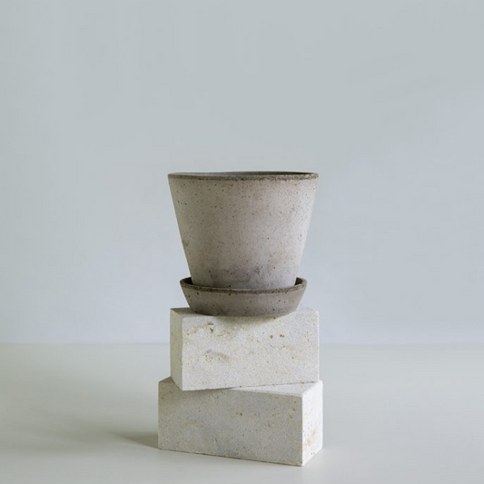 Bergs Potter Julie Pot with Drainage and Tray | 9.8 Inch Diameter — empty planter, studio photo — planter for sale by Promise Supply for delivery and pickup in Toronto.