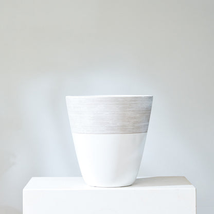 Lifestyle Planter | 10 inch Nursery Pot