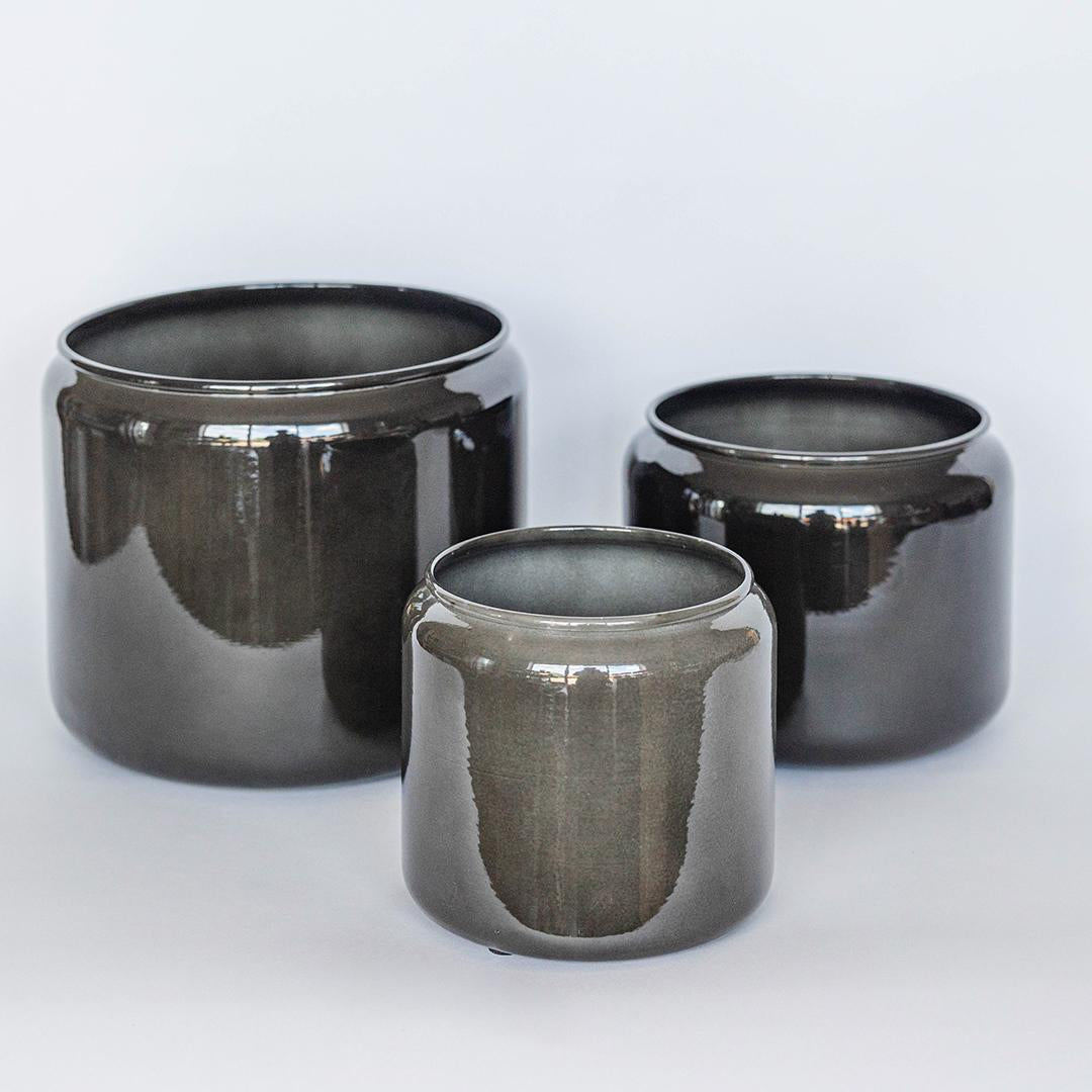 Strata Metal Planter | 9.8 inch Diameter