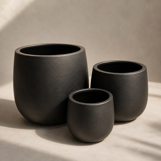 Round Ficonstone Planter in Black | 14 Inch Diameter