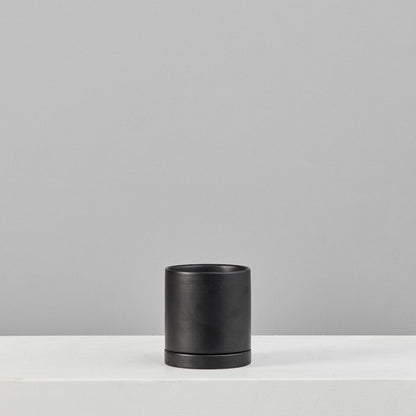 Romey Ceramic Pot with Drainage and Tray | 5 inch Diameter — empty planter, ceramic planter, studio photo — planter for sale by Promise Supply for delivery and pickup in Toronto.