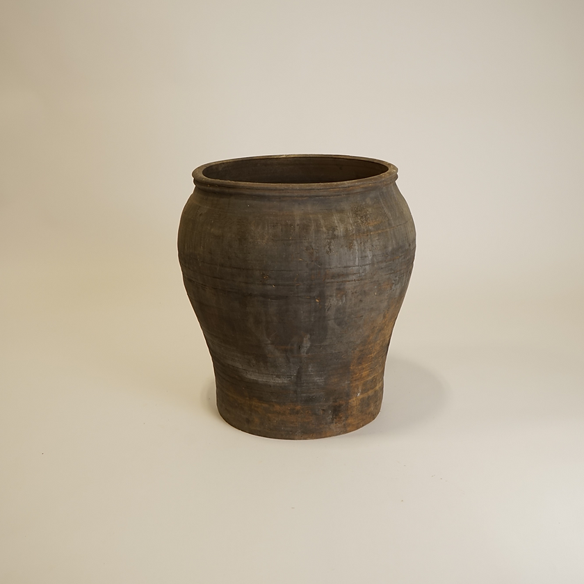 Louis V XL Vintage Clay Planter | 22 x 19 inches