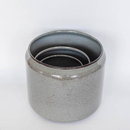 Strata Metal Planter | 9.8 inch Diameter