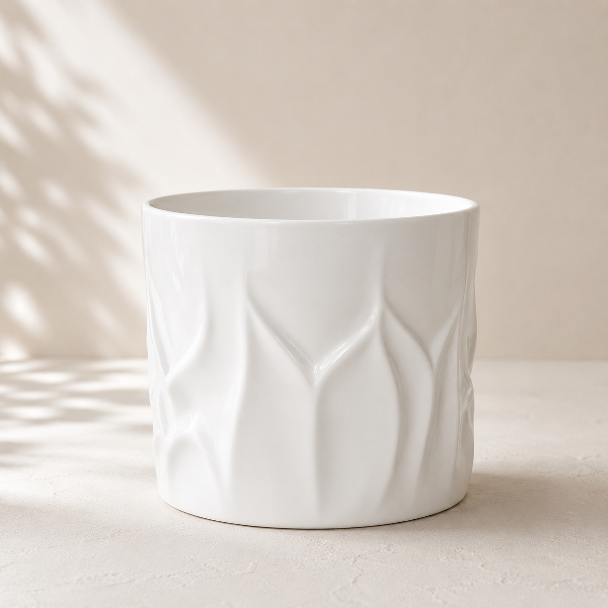Musta Wavy Ceramic Planter | 10 inch Nursery Pot