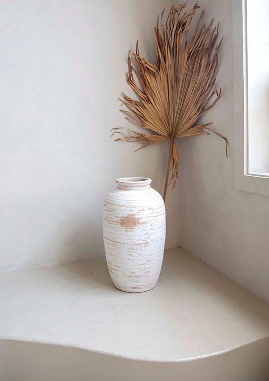 No Edges Whitewash Large Clay Floor Vase with Drainage and Tray