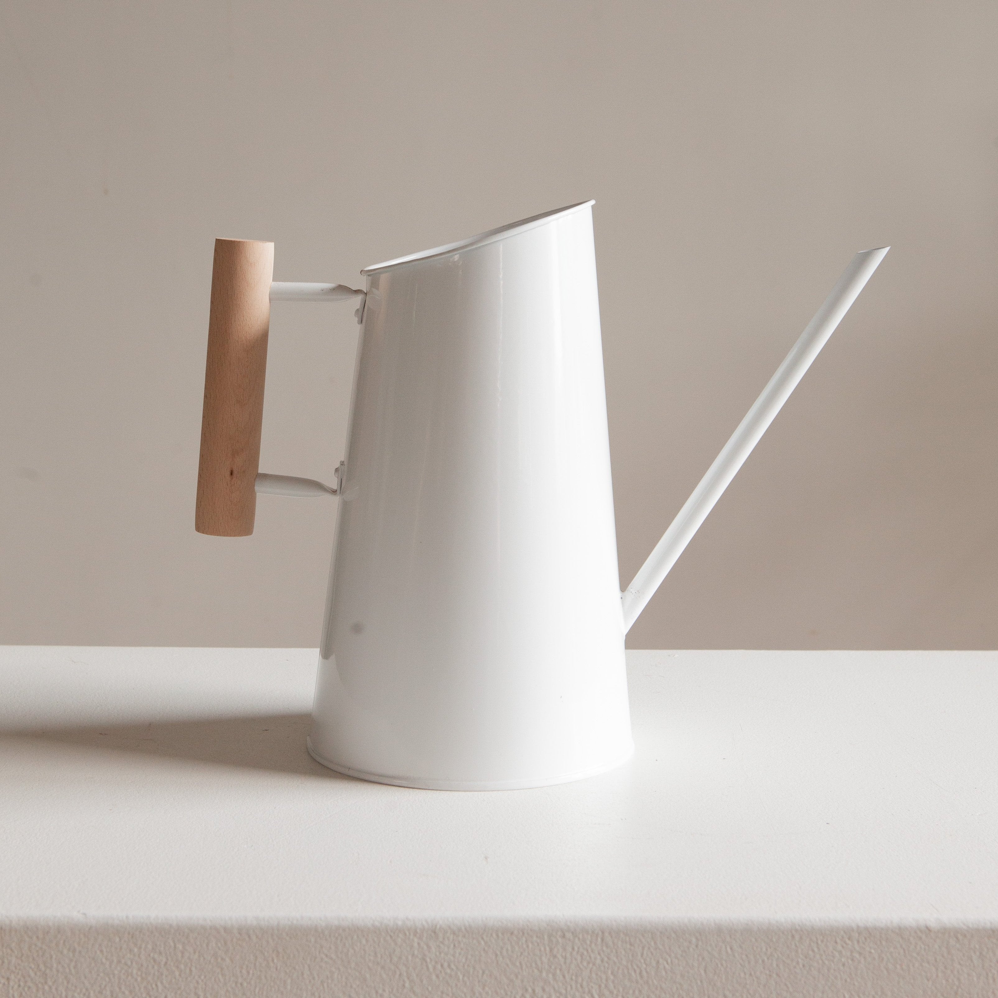 White Metal Plant Watering Can Wooden Handle – Promise Supply