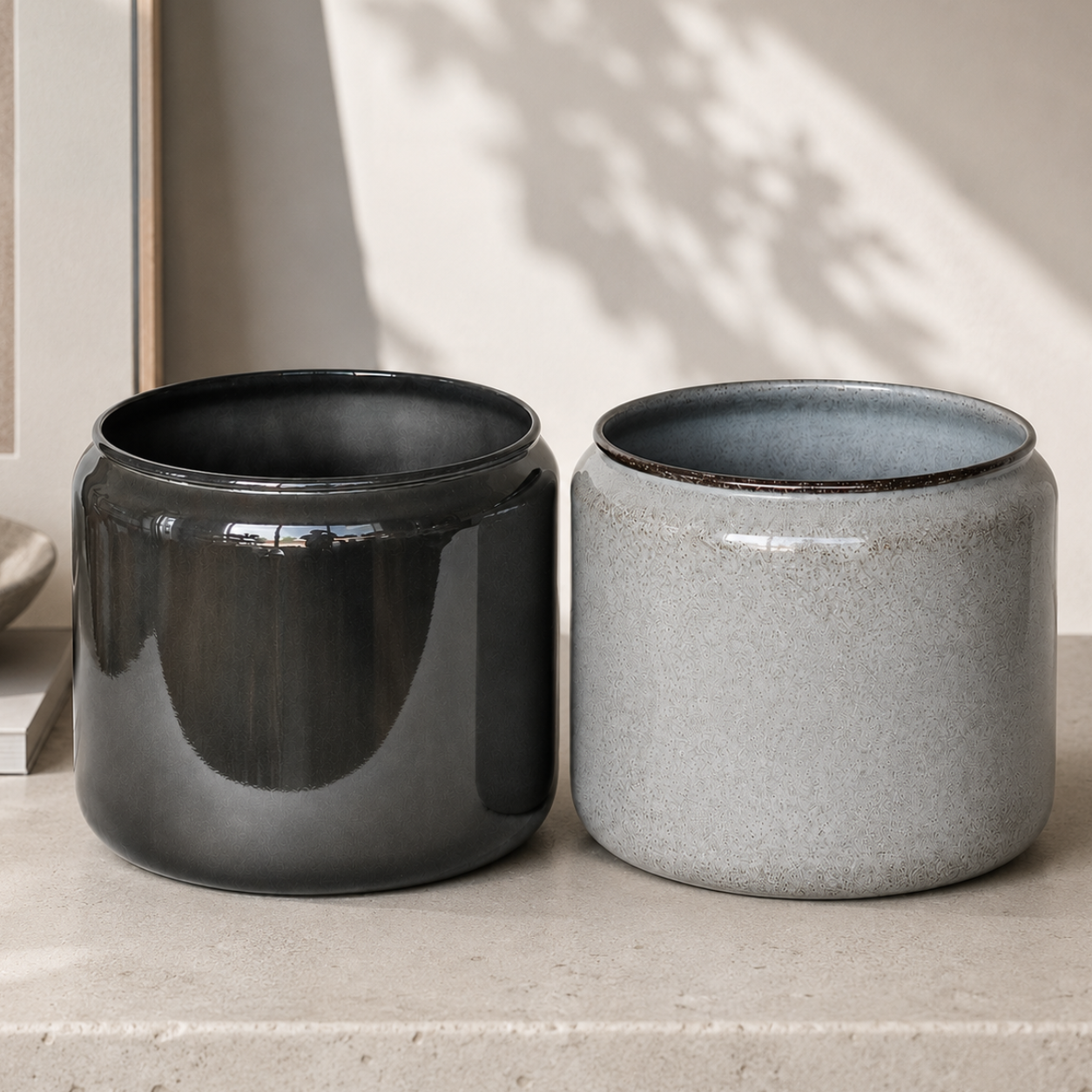 Strata Metal Planter | 9.8 inch Diameter