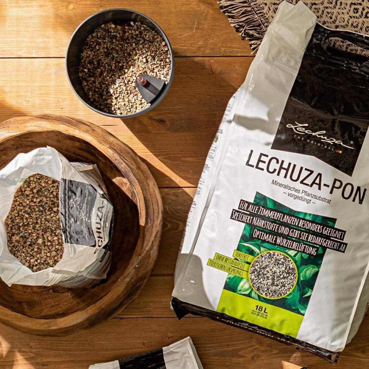 LECHUZA PON Potting Soil for Indoor Plants 6 Liter