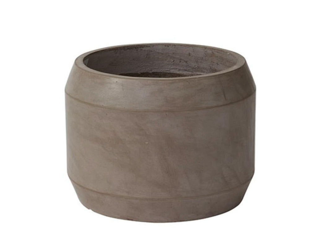 Caldwell Short Concrete Planter with Drainage in 14 inch Diameter