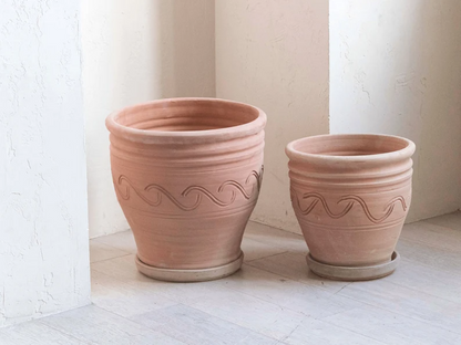 Swirl Clay Planter with Drainage and Tray